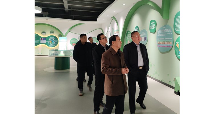 领导关怀促发展 科技创新谱新篇——新城办事处领导莅临东阿辰康药业调研指导